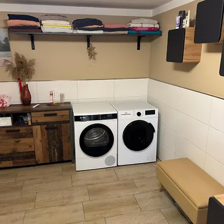 Wunderschoene Mit Kamin In Goeritz 07927 Hirschberg Апартаменты Hirschberg (Saale-Orla)